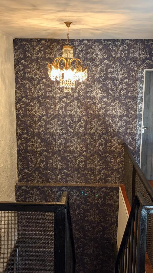 White Shino Hostel Гудаурі Екстер'єр фото